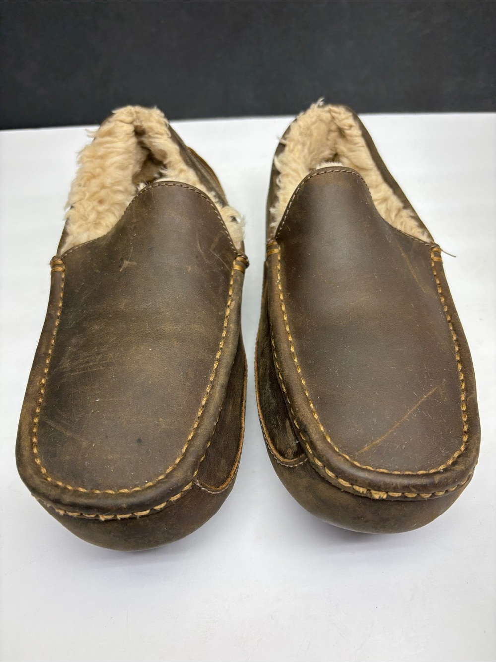 UGG Men's Brown Shearling-Lined Slip-On Moccasin, SZ 10, box 80
